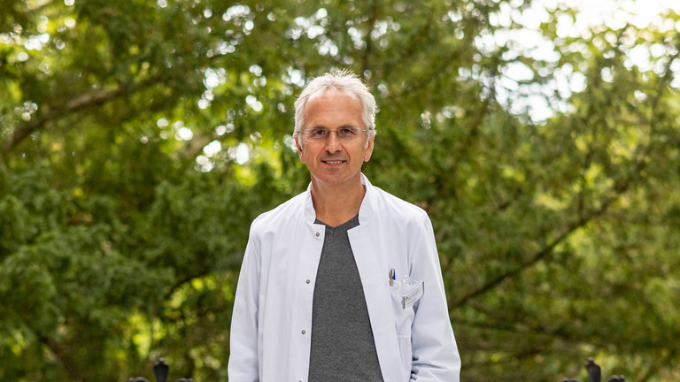 Prof. Dr. med. Andreas Michalsen, Chefarzt der Abteilung Naturheilkunde am Immanuel Krankenhaus Berlin Prof. Dr. med. Andreas Michalsen, Chefarzt der Abteilung Naturheilkunde am Immanuel Krankenhaus Berlin